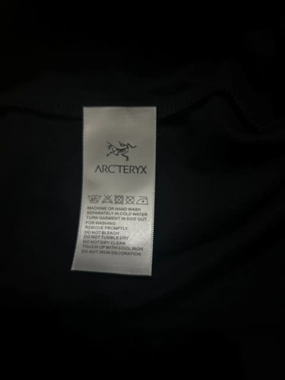 ARC`TERYX 2026 Classic T ， Breathable ， ， ！ Same Style ：White Black Gray Size：S M L XL